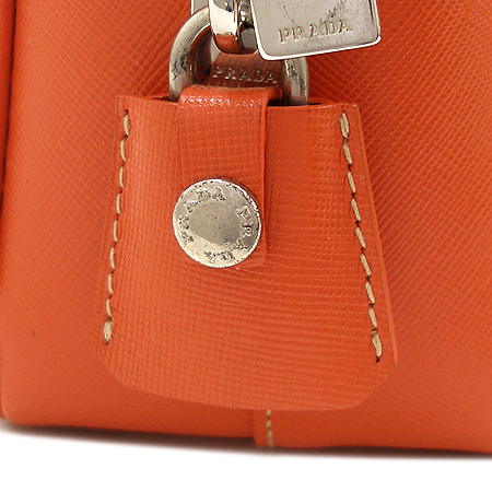 Prada(�����) BL0095 ���ǾƳ�(SAFFIANO) LUX ������ ���� ��Ʈ�� [�б�����������2ȣ��] �̹���4 - ���̺��� �߰���ǰ