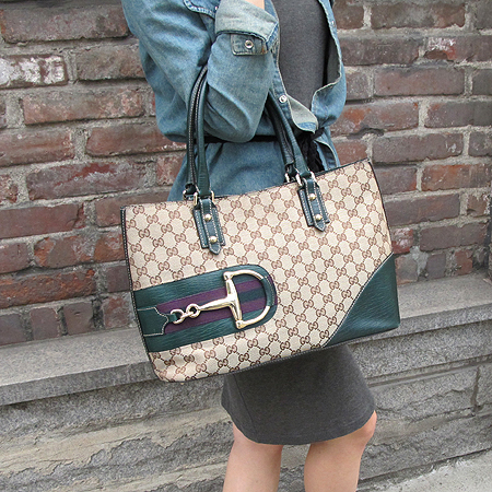 Gucci(����)  137385 ����ΰ� �ڰ��� ��Ʈ�� [��������] �̹���5 - ���̺��� �߰���ǰ