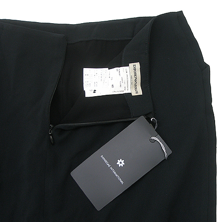 Emporio Armani(�������� �Ƹ�����) ��ĿƮ �̹���2 - ���̺��� �߰���ǰ