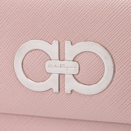Ferragamo(��󰡸�) 22 7121 ���� ��ġ�� ������ ������ �̹���2 - ���̺��� �߰���ǰ