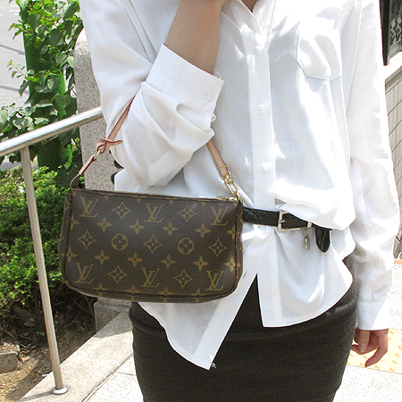 Louis Vuitton(���̺���) M51980 ���׷� ĵ���� ����Ʈ �׼����� �Ŀ�ġ ����� [�б�������] �̹���6 - ���̺��� �߰���ǰ