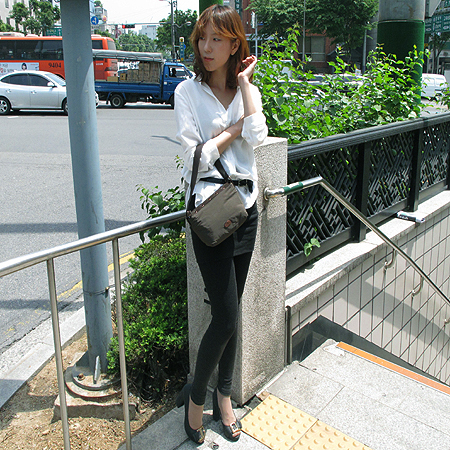 Celine(������) �к긯 ����� �̹���5 - ���̺��� �߰���ǰ