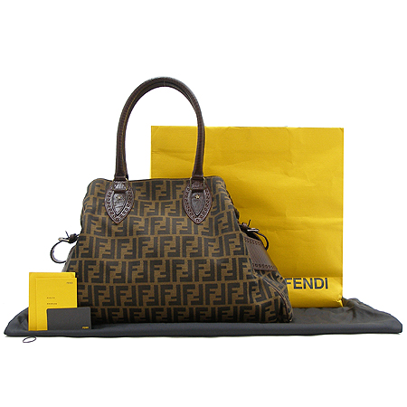 Fendi(���) 8BN158 FF�ΰ� �ڰ��� ��ī �� ��Ʈ�� �̹���2 - ���̺��� �߰���ǰ