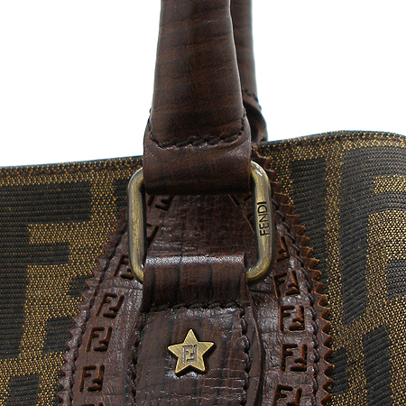 Fendi(���) 8BN158 FF�ΰ� �ڰ��� ��ī �� ��Ʈ�� �̹���4 - ���̺��� �߰���ǰ