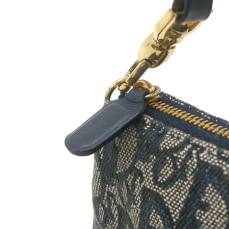 Dior(ũ����î���) ���� �Ŀ�ġ ����� [�б�������] �̹���4 - ���̺��� �߰���ǰ
