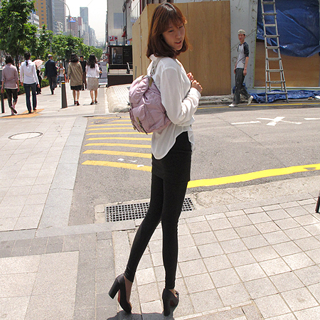 Prada(�����) ������ �к긯 ���� [�б�������] �̹���5 - ���̺��� �߰���ǰ