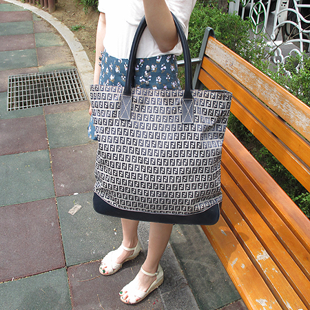 Fendi(���) 16329 FF�ΰ� �� ����� [�б�������] �̹���5 - ���̺��� �߰���ǰ