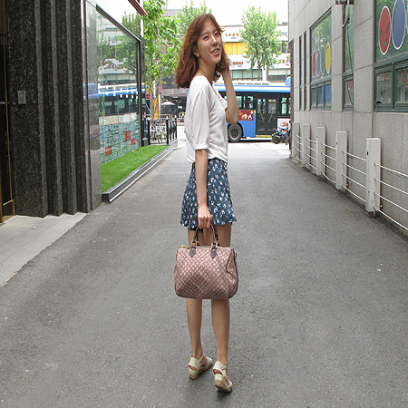 Louis Vuitton(���̺���) M56704 ���׷� �̵� ĵ���� ���ǵ� ���Ǿ� 30 ��Ʈ�� �̹���5 - ���̺��� �߰���ǰ
