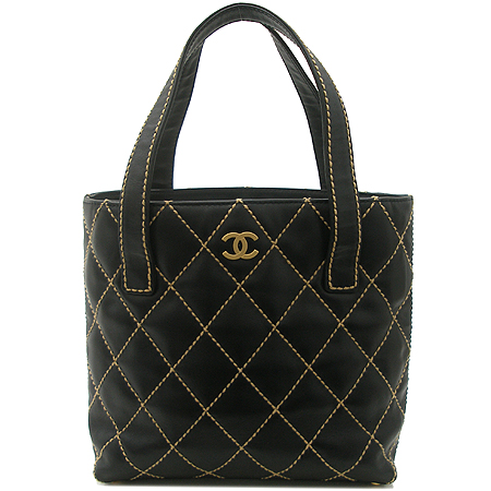 Chanel()   ϵ Ƽġ ٰ Ʈ