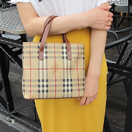 Burberry(������) Ŭ���� üũ ��Ʈ�� �̹���6 - ���̺��� �߰���ǰ