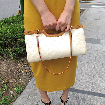 Louis Vuitton(���̺���) M91374 ���׷� ������ �� �轺�θ� 2WAY �̹���6 - ���̺��� �߰���ǰ