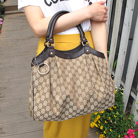 Gucci(����) 211944 GG �ΰ� �ڰ��� ��Ű ��Ʈ�� �̹���6 - ���̺��� �߰���ǰ