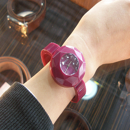 FURLA(�Ƕ�) ������ ������ �ð� �̹���5 - ���̺��� �߰���ǰ