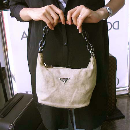 Prada(�����) �к긯 ü�� ����� �̹���6 - ���̺��� �߰���ǰ