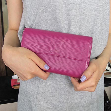 Louis Vuitton(̺) M6374L      ̹6 - ̺ ߰ǰ