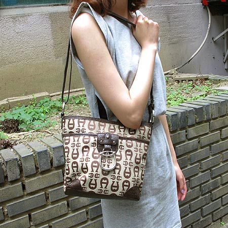 Aigner(���쿣�� ���̱׳�) 57626 ���� �ΰ� ��� �к긯 ����� �̹���6 - ���̺��� �߰���ǰ