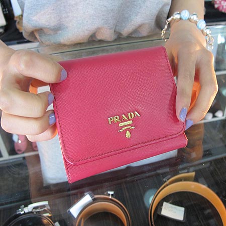 Prada(�����) 1M0176 ���ǾƳ� 3�� ������ �̹���5 - ���̺��� �߰���ǰ