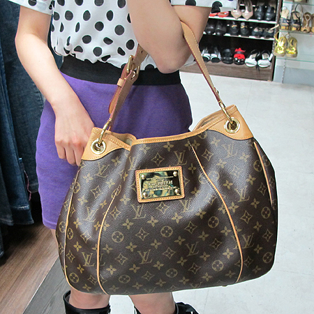Louis Vuitton(���̺���) M56382 ���׷� ĵ���� �������� PM ����� �̹���5 - ���̺��� �߰���ǰ