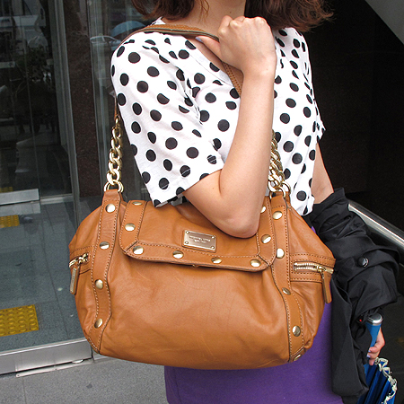 MICHAELKORS (����Ŭ�ھ) MMC3B1102C ���� ¡ ��� ü�� ����� �̹���6 - ���̺��� �߰���ǰ