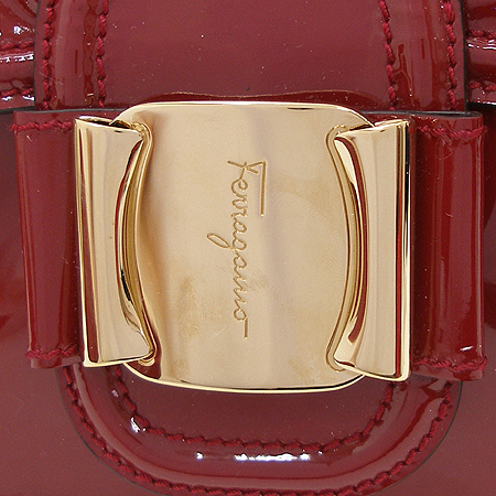 Ferragamo(��󰡸�) 21 B999 ���� ������ ����ΰ� ����� �̹���4 - ���̺��� �߰���ǰ