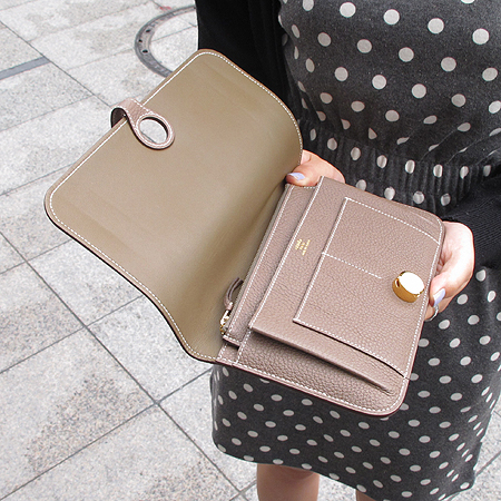Hermes(�����޽�) ���� ������ + ���� �Ŀ�ġ �̹���6 - ���̺��� �߰���ǰ