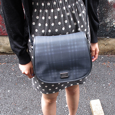 Burberry(������) ���̺� ���üũ PVC ũ�ν��� �̹���6 - ���̺��� �߰���ǰ