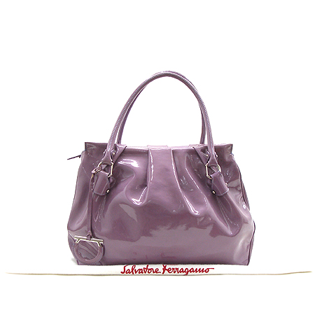 Ferragamo(��󰡸�) 21 A067 ���̴�Ʈ ��Ʈ�� �̹���2 - ���̺��� �߰���ǰ
