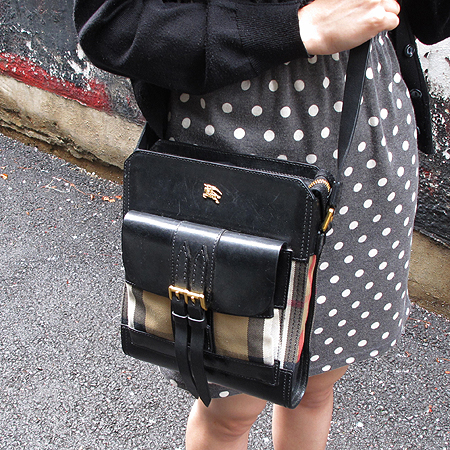 Burberry(������) ���μ� üũ �к긯 ���� ũ�ν��� �̹���6 - ���̺��� �߰���ǰ