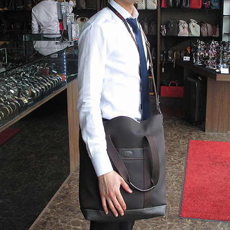Tod's(����) ĵ���� G ���� ��Ÿ�� 2-way �̹���5 - ���̺��� �߰���ǰ