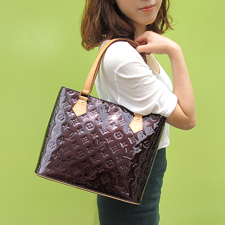 Louis Vuitton(���̺���) M91999 ���׷� ������ �޽��� ����� �̹���6 - ���̺��� �߰���ǰ