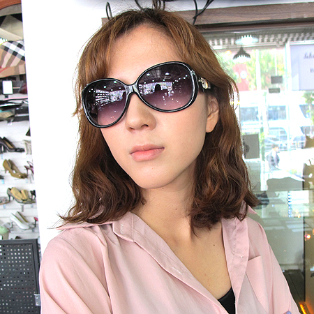 Fendi(���) FS382 ����ΰ� B��� ���۶� [��������] �̹���6 - ���̺��� �߰���ǰ