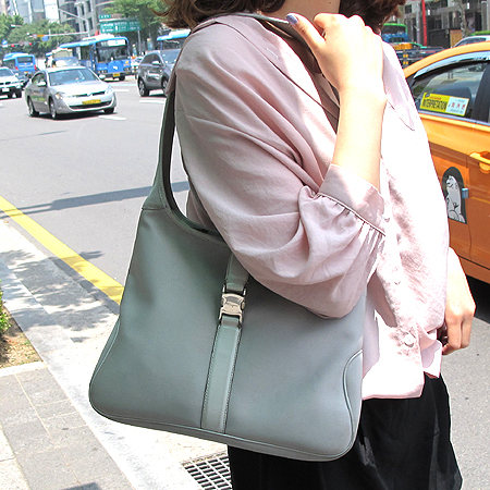 Ferragamo(��󰡸�) 21 0735 �к긯 ����� �̹���6 - ���̺��� �߰���ǰ