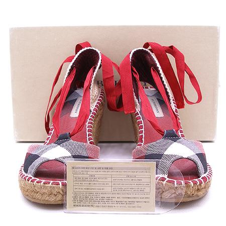 Burberry(������) ������ ������ ���� �̹���2 - ���̺��� �߰���ǰ