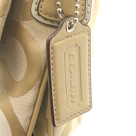 Coach(��ġ) �ɾ�Ʈ �ڰ��� ���� ��Ŭ ��� ����� �̹���3 - ���̺��� �߰���ǰ