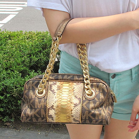MICHAELKORS (����Ŭ�ھ) ���̼� �д� ��Ƽġ �ΰ� �к긯 ü�� ��Ʈ�� �̹���6 - ���̺��� �߰���ǰ