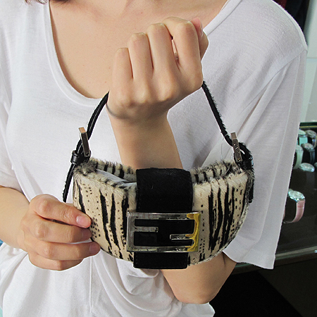 Fendi(���) 26673 ���� �ΰ� �̴� �Ŀ�ġ ��Ʈ�� �̹���5 - ���̺��� �߰���ǰ