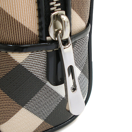 Burberry(������) �� ���üũ PVC �Ŀ�ġ �̹���2 - ���̺��� �߰���ǰ