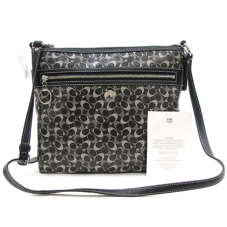 Coach(��ġ) �ñ׳�ó PVC ũ�ν��� �̹���2 - ���̺��� �߰���ǰ