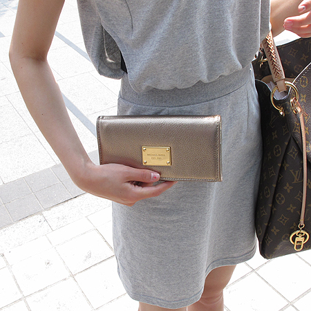 MICHAELKORS (����Ŭ�ھ) ���� �ΰ� ��� ��� ��Ż�� ������ �̹���4 - ���̺��� �߰���ǰ