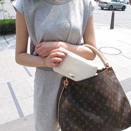 KATE SPADE(����Ʈ�����̵�) LINCOLN ROAD NEDA ���� �ΰ� ��� ȭ��Ʈ ���̴�Ʈ ¤�� ������ �̹���5 - ���̺��� �߰���ǰ