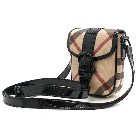 Burberry(������) �� ��� üũ PVC ���̴�Ʈ ũ�ν��� �̹���3 - ���̺��� �߰���ǰ