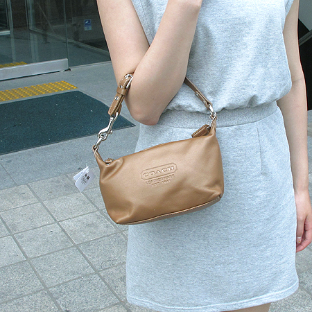 Coach(��ġ) ���� ���� �Ŀ�ġ �� ����� �̹���6 - ���̺��� �߰���ǰ