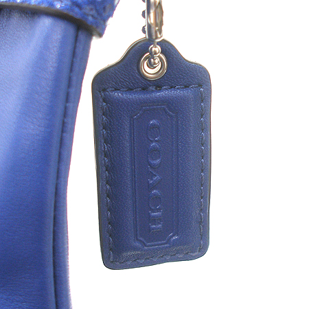 Coach(��ġ) ���� ��Ŭ ���̼� ���� ���緡�� ũ�ν��� �̹���3 - ���̺��� �߰���ǰ
