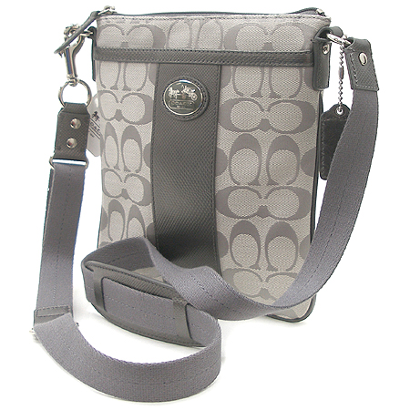Coach(��ġ) �ñ׳�ó �ڰ��� �� ���� ��� ũ�ν��� �̹���2 - ���̺��� �߰���ǰ