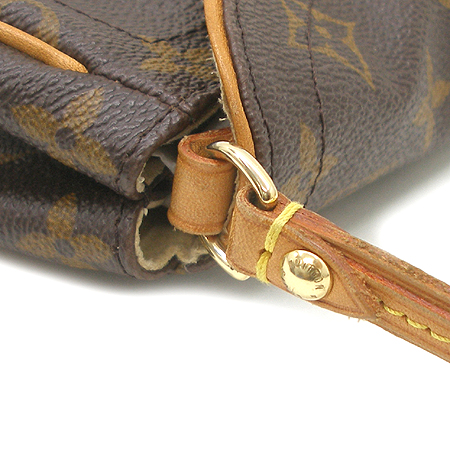 Louis Vuitton(���̺���) M40122 ���׷� ĵ���� ����� Ŭ��ġ�� ����� [�б�������] �̹���4 - ���̺��� �߰���ǰ