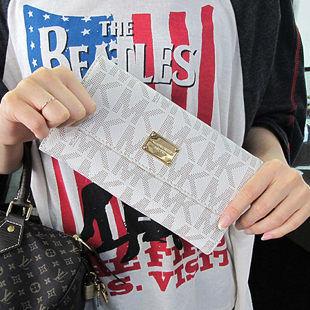 MICHAELKORS (����Ŭ�ھ) ���� �ΰ� ������ �̹���5 - ���̺��� �߰���ǰ