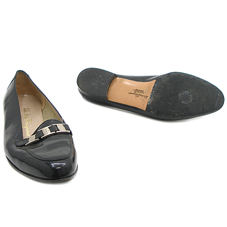Ferragamo(��󰡸�) ������ ���� ��ġ�� ���� �̹���2 - ���̺��� �߰���ǰ