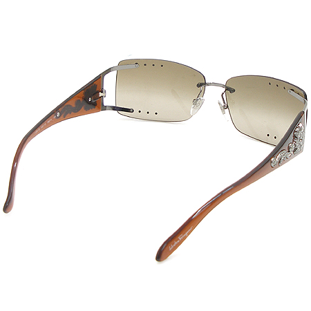 Ferragamo(��󰡸�) 1104-B ������� ���� ���۶� �̹���4 - ���̺��� �߰���ǰ