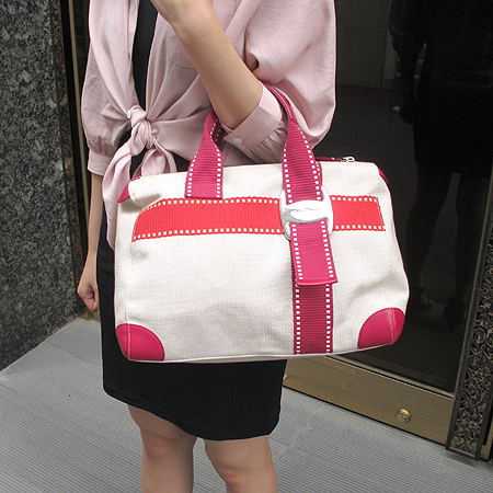 Ferragamo(��󰡸�) 21 7464 ���� �ΰ� ��� �к긯 ��Ʈ�� �̹���6 - ���̺��� �߰���ǰ
