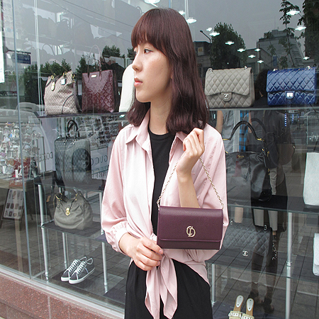 Dior(ũ����î���) S0060OGCS �ΰ� ����ü�� Ŭ��ġ �� ������ [�б�����������2ȣ��] �̹���5 - ���̺��� �߰���ǰ